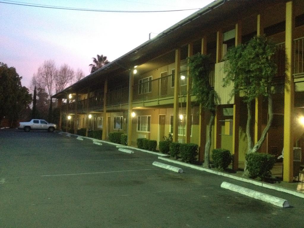 Parkside Inn Φρέσνο Εξωτερικό φωτογραφία